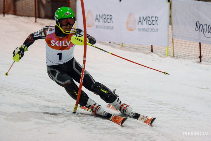 Kalnu slēpotājs Ž.Gedra uzlabo savus FIS punktus slalomā Somijā