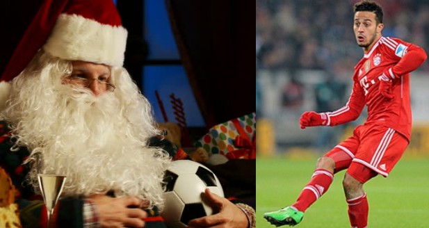 Ziemassvētku vecītis gandrīz saņem piespēli no "Bayern" spēlētāja