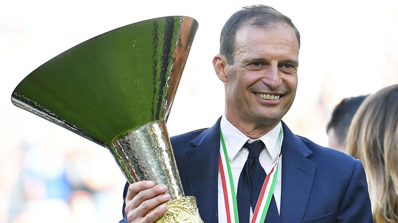 "Juventus" apstiprina galvenā trenera Allegri aiziešanu