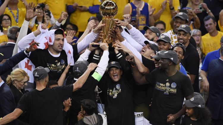 "Warriors" triumfē, Durentam pirmais čempiona tituls un fināla MVP gods
