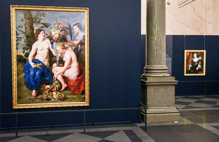 “PRADO 12 raksturi” kļuvusi par apmeklētāko izstādi Mākslas muzejā RĪGAS BIRŽA