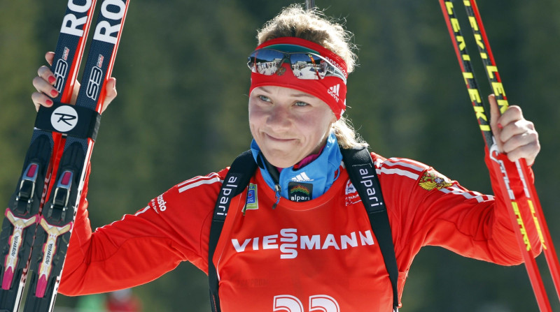 SOK diskvalificē biatlona stafetē sudrabu ieguvušo Zaicevu un divas slēpotājas