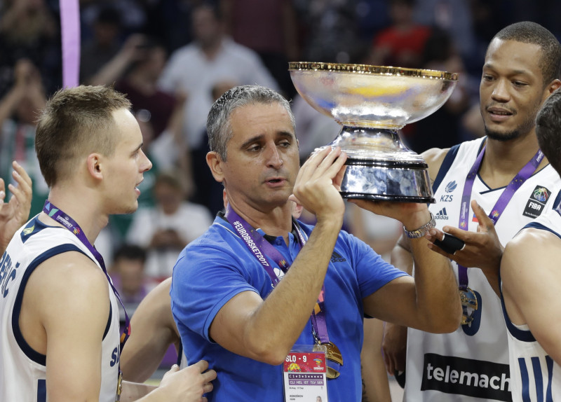 Eiropas čempiones Slovēnijas treneris Kokoškovs - reāls kandidāts uz "Suns" galvenā trenera amatu