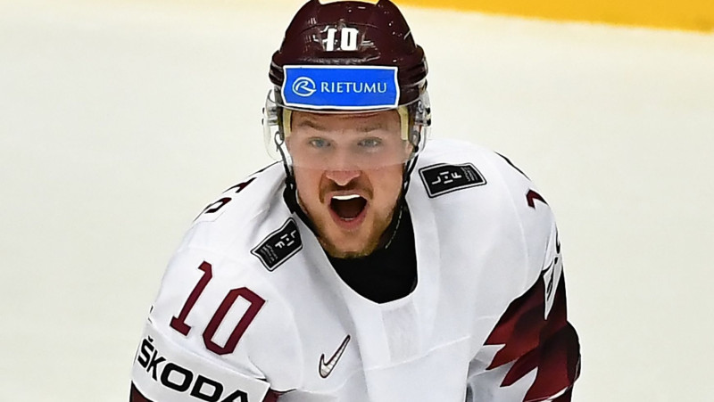 Latvijas izlases hokejisti aicina piedalīties sportiskā izaicinājumā