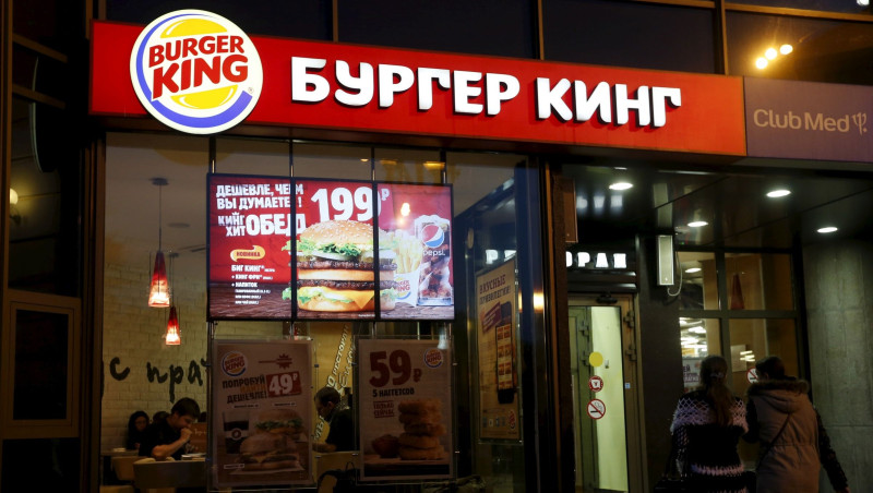 "Burger King" atvainojas par krievu dāmām izteikto piedāvājumu