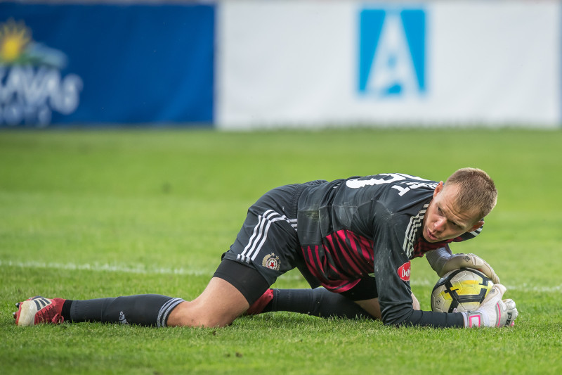 Maksimenko "Olimpija" grauj ziemeļīrus, "Riga" pāridarītāja CSKA viegli uzvar