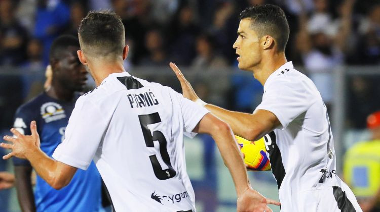 Ronaldu dublis otrajā puslaikā ļauj "Juventus" atspēlēties un uzvarēt "Empoli"