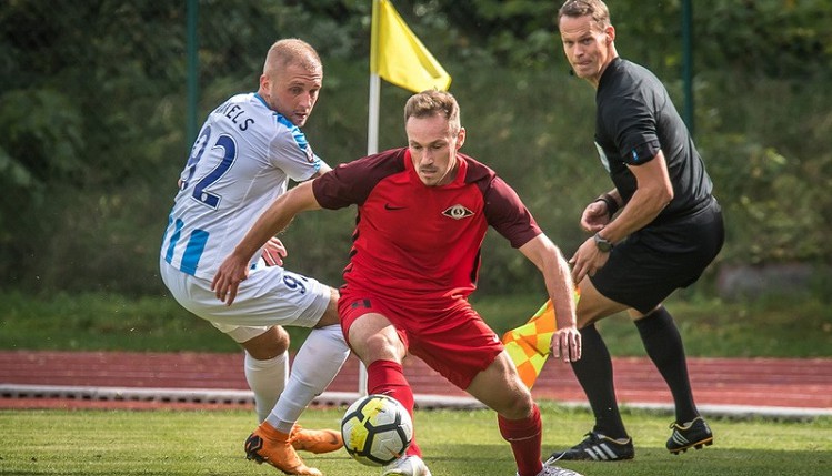Vienā spēlē čempioniem četrus vārtus iesitušais Višņakovs pievienojas "Riga" FC