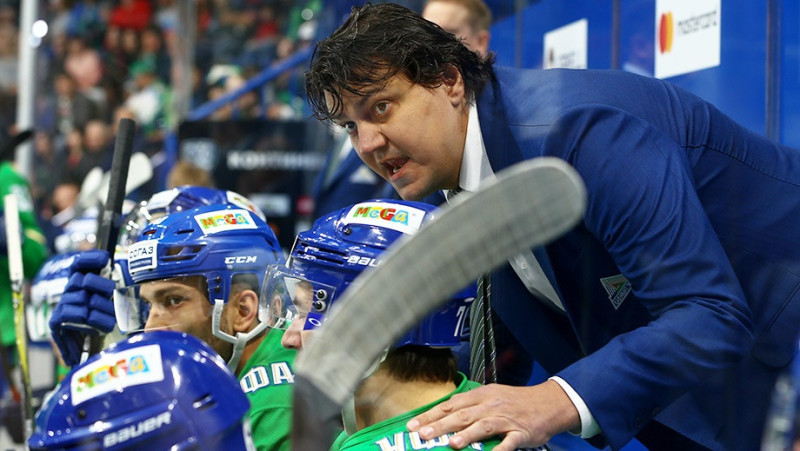 KHL Austrumu fināliste “Salavat Yulaev” paraksta jaunu līgumu ar galveno treneri