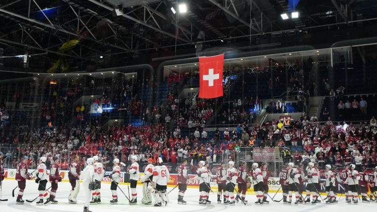 IIHF: pasaules čempionāta apmeklētība pārspēj prognozes