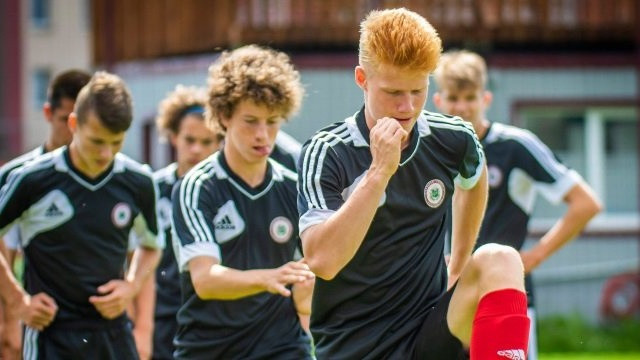 U17 futbolisti zaudē Igaunijai un neaizstāv Baltijas kausa trofeju