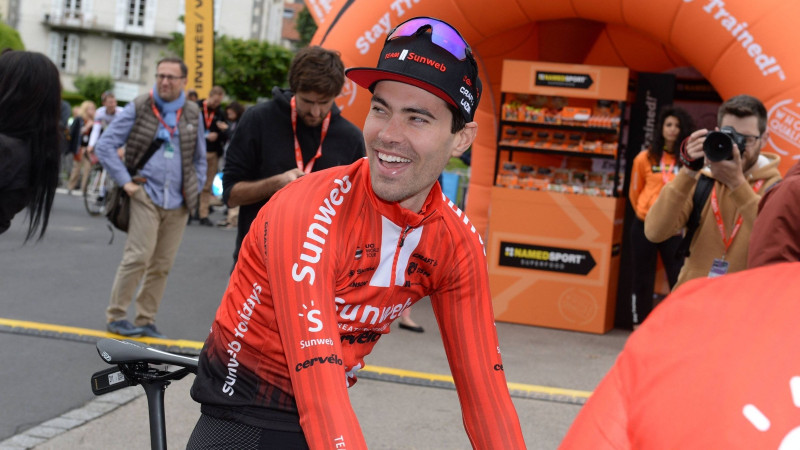 "Giro d'Italia" čempions Dumolēns maina komandu un sezonā saņems 2,5 miljonus eiro