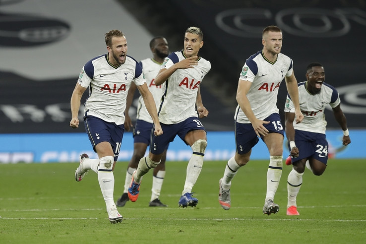''Tottenham'' pēcspēles soda sitienos uzvar ''Chelsea'' un iekļūst Anglijas kausa ceturtdaļfinālā