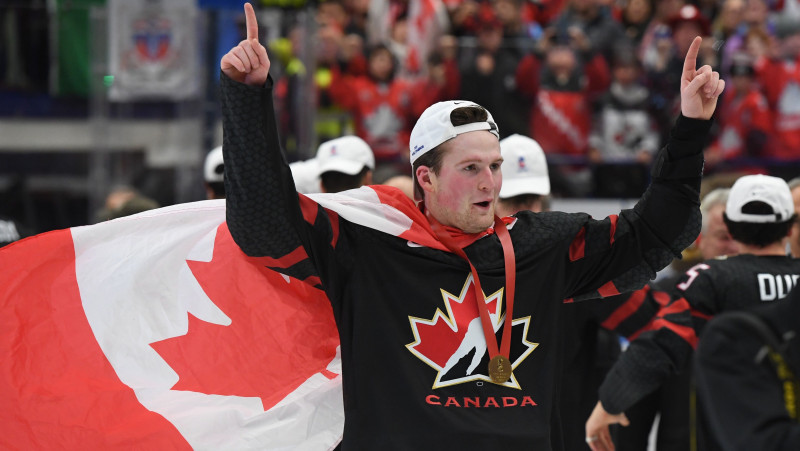 Kanāda turpina cerēt, ka NHL drafta 1. numurs Lafrenjē varēs piedalīties junioru čempionātā