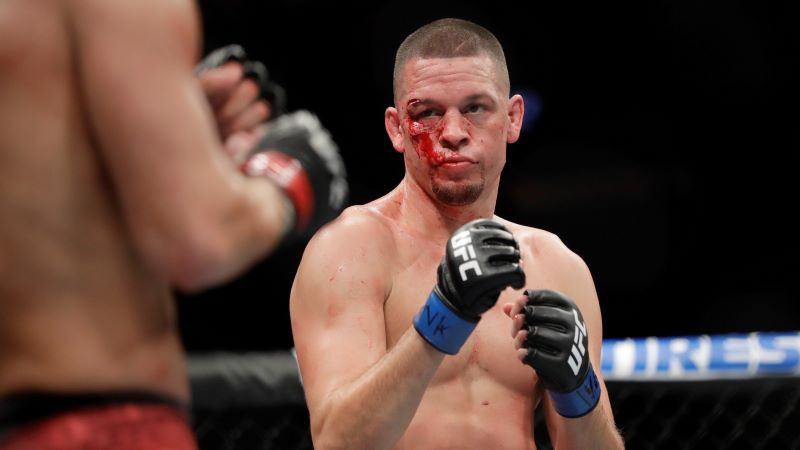 Diazs atgriezīsies maijā ar cīņu pret Edvardsu, Džounss un UFC atkal ragos
