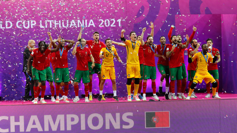 Eiropas čempione telpu futbolā Portugāle triumfē arī Pasaules kausā