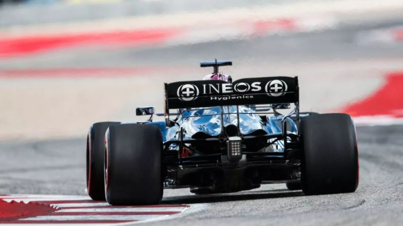"Red Bull" nesūdzēsies FIA un arī nekopēs "Mercedes" izgudrojumu