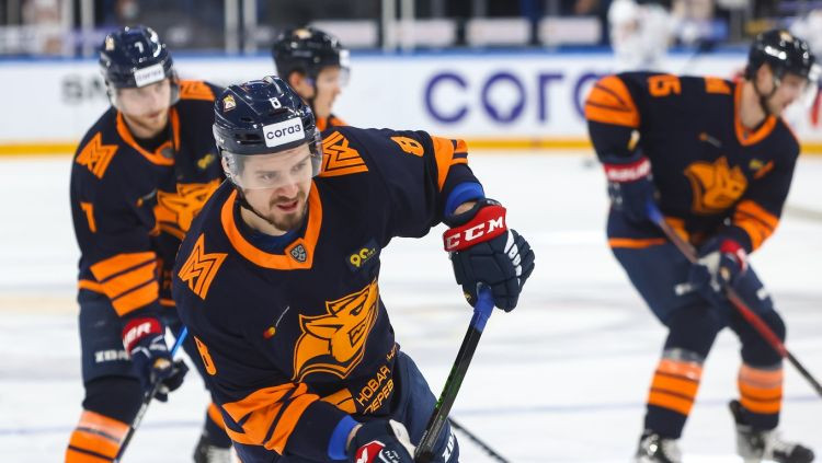 Medijs: karantīnā spiesta doties jau sestā KHL komanda – "Metallurg"