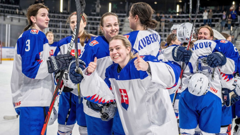 Francijas hokejistes atgriežas PČ elites divīzijā, Slovākija sarūgtina austrietes
