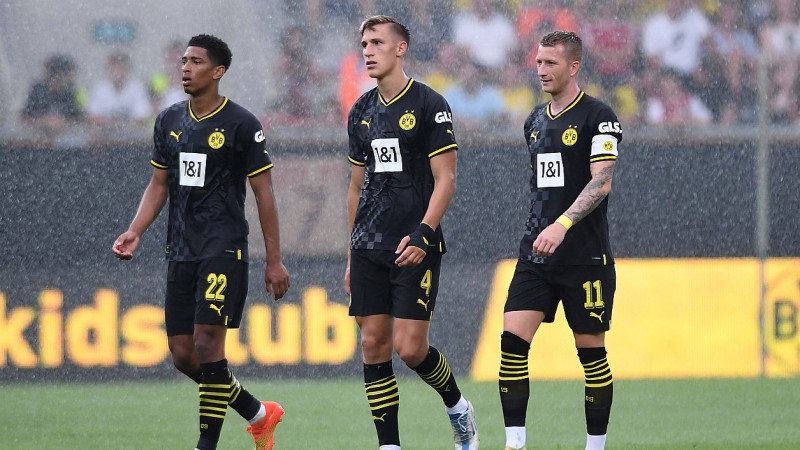 Vācijas vicečempione Dortmundes "Borussia" zaudē arī "Villarreal"