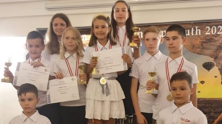 Latvijai četras zelta medaļas Eiropas čempionātā jauniešiem