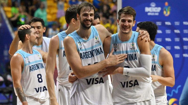 Amerikas kausa pusfinālā Argentīna sakauj ASV basketbolistus, finālā arī mājiniece