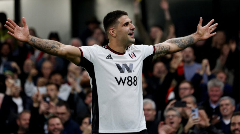 ''Fulham'' pārspēj ''Aston Villa'', Lestera svin otro uzvaru un pamet pēdējo vietu