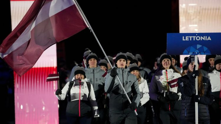 Šorttrekistam Laizānam kritiens liedz cīnīties par medaļu Jaunatnes ziemas olimpiādē