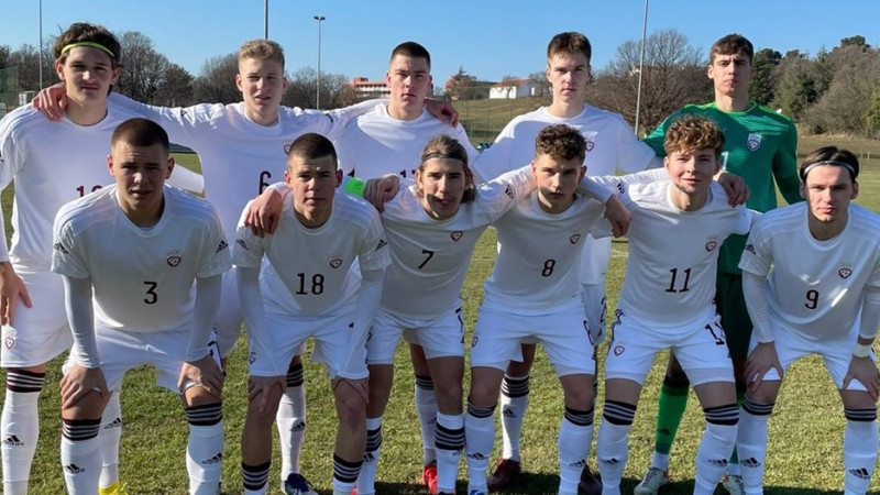 Latvijas U19 futbola izlase nenotur divu vārtu pārsvaru pret ķīniešiem