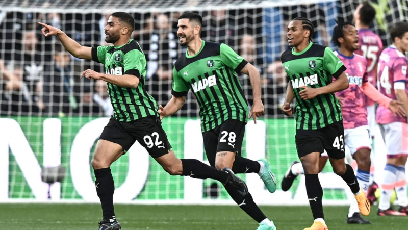 "Sassuolo" pārspēj "Juventus", "Roma" spēlē netiek realizēti divi 11 metru sitieni