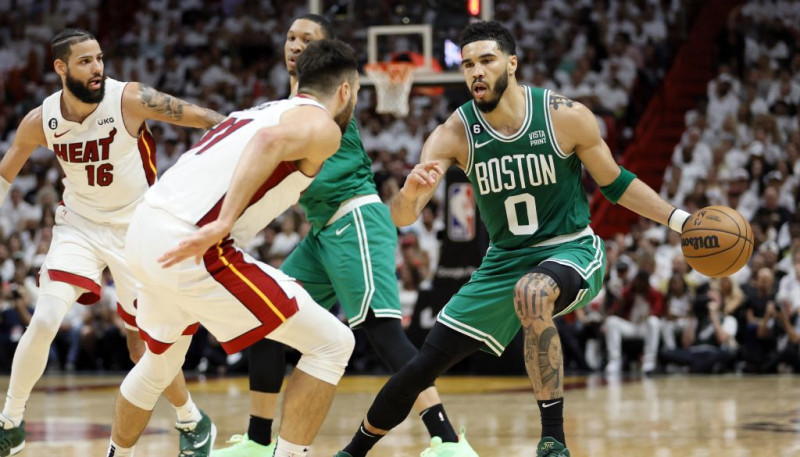 Teitumam 33+11+7, "Celtics" nepadodas un pagarina Austrumu finālsēriju