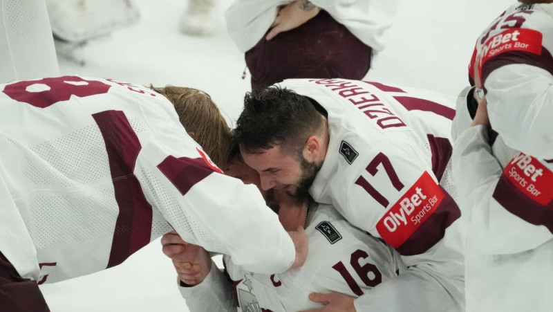 Somijā policijai ziņots par Latvijas hokeja izlases krekliem