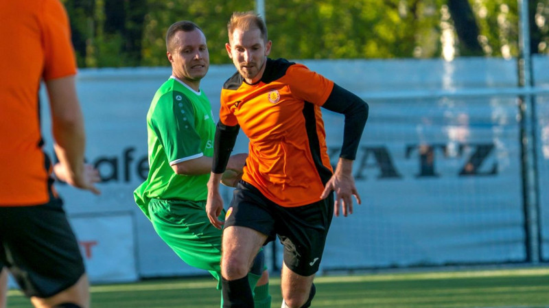 "Riga United" futbolisti izsēj 2:0 vadību, tomēr sasniedz Latvijas kausa otro posmu