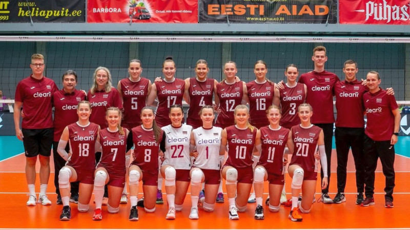 Latvijas volejbolistes zaudē Austrijai un grupā atkāpjas līdz trešajai vietai
