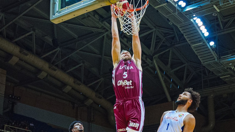 Mareka Mejera ziedojums veicinās basketbola pieejamību Liepājā