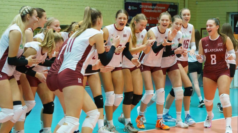 Latvijas U18 volejbolistes EČ kvalifikācijas otrajā mačā uzvar Gruziju