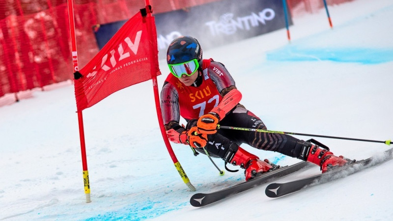 Par Latvijas čempionu milzu slalomā BK Itālijā kļuvis Ābele, sievietēm 2. brauciens pārcelts uz rītdienu