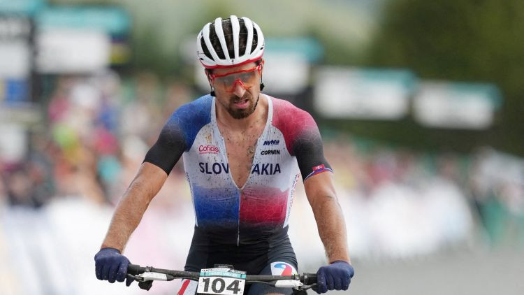 Trīskārtējam pasaules čempionam riteņbraukšanā Saganam tiks veikta sirds operācija
