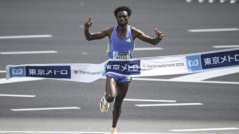 Tokijas maratonā uzvar etiopieši Takele un Kebede