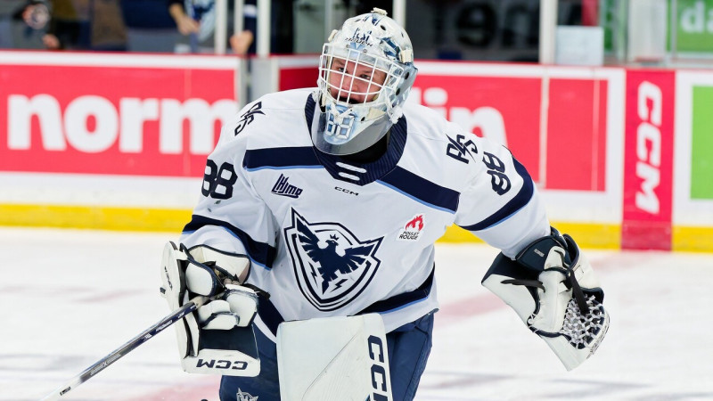 Vārtsargs Feldbergs karjeru turpinās ASV spēcīgākajā junioru līgā