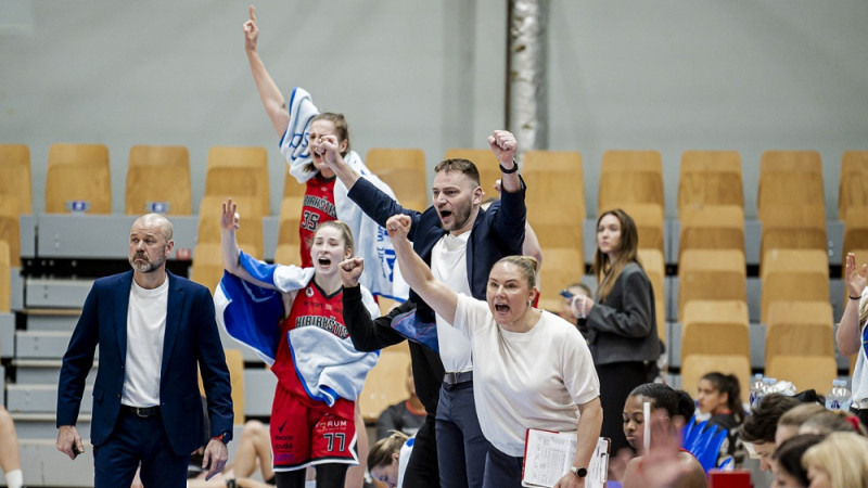 "Kibirkštis" pirmo reizi uzkāpj virsotnē, Stiprā un Vilka paņem sudrabu