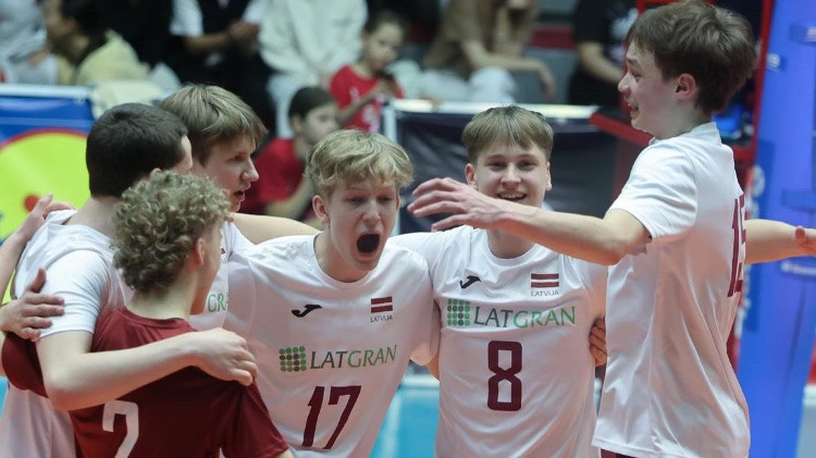 Latvijas U-16 volejbolisti nodrošina vietu Eiropas čempionāta finālturnīrā