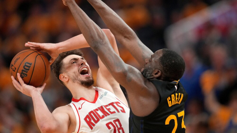 Déjà vu? ''Warriors'' izsēj 3-1 vadību, ''Rockets'' panākot septīto spēli