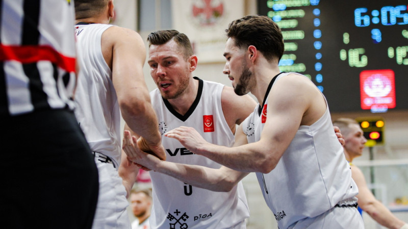 "VEF Rīga" iespēja pretinieku mājā nokārtot savu 12. Latvijas čempiontitulu