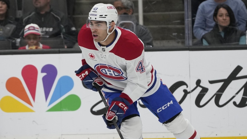 "Canadiens" uz diviem gadiem pagarina līgumu ar aizsargu Strablu