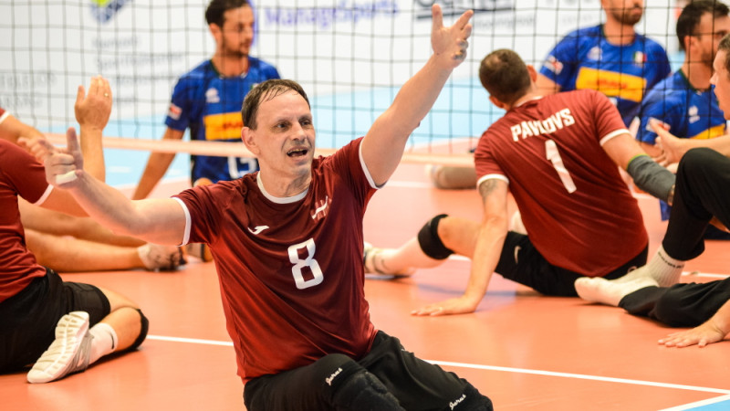 Eiropas čempionātu Latvijas sēdvolejbolisti noslēdz ar desmito vietu