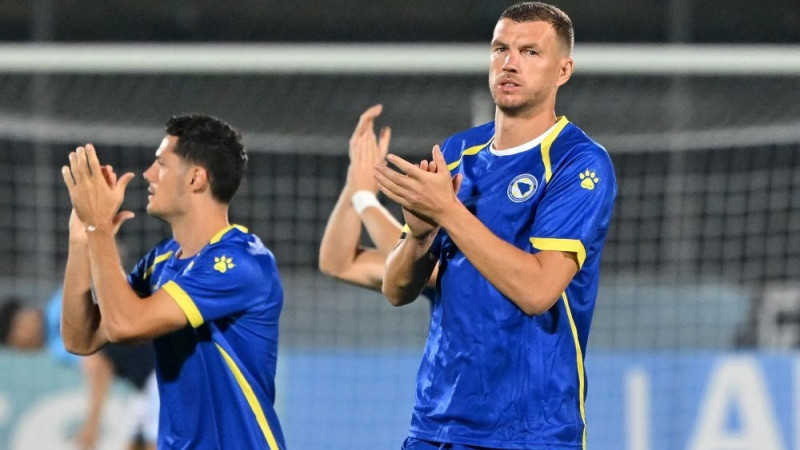 Ar 40 gadus veco Džeko priekšgalā: Bosnija un Hercegovina nosauc PK sastāvu
