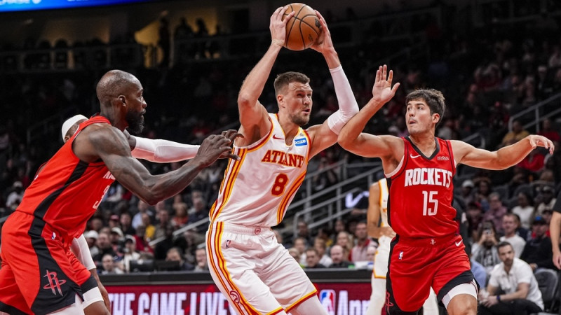 Porziņģis NBA pirmssezonu noslēdz ar teicamu precizitāti un ievērojamu double-double