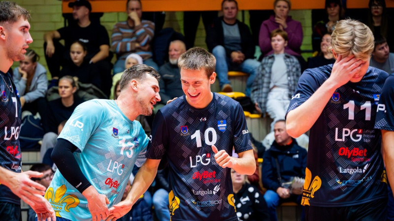 Daugavpils volejbolisti pret studentiem izkāpj no zaudējumu joslas