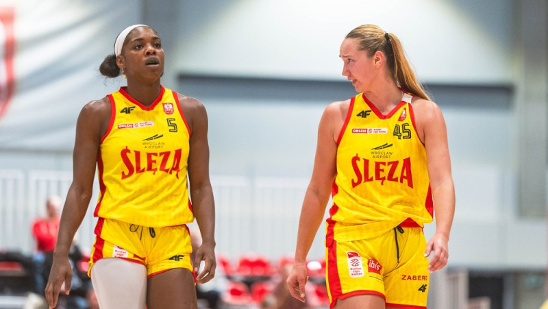 Digna Strautmane un Ketija Vihmane izbraukumā uzvar Eirolīgas klubu